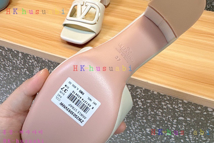 NEW 발렌티노 샌들 신상 V 4470810