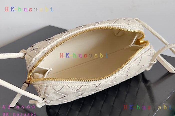 ★미러급★보테가베네타 인트레치아토 콘서트 파우치 794258-2