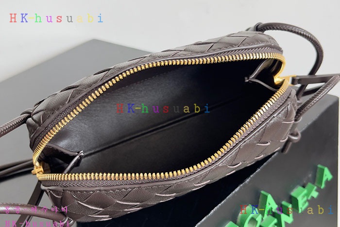 ★미러급★보테가베네타 인트레치아토 콘서트 파우치 794258-3