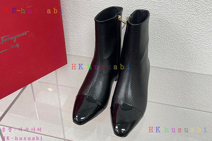 NEW 페라가모 부츠 신상 F 447010