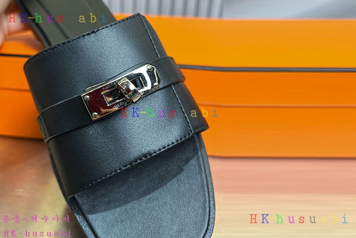 NEW 에르메스 샌들 신상 H 748902