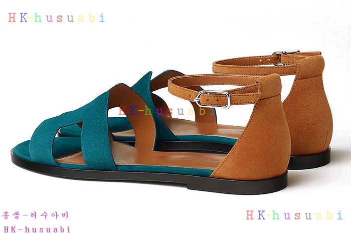 NEW 에르메스 샌들 신상 H 748802