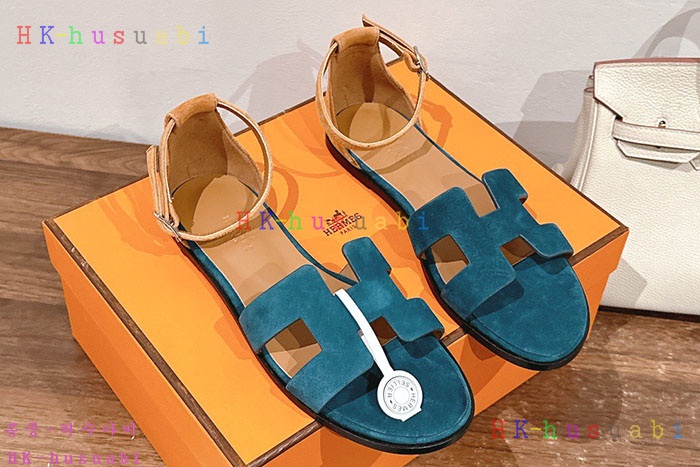 NEW 에르메스 샌들 신상 H 748802