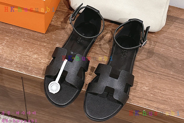 NEW 에르메스 샌들 신상 H 748806