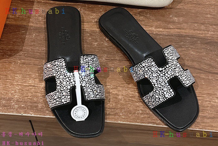 NEW 에르메스 샌들 신상 H 755504