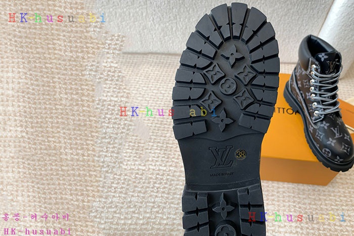 NEW 루이비통 신발 신상 LV 944142