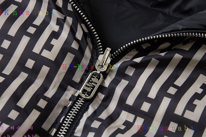 NEW 펜디 패딩 신상 FD 995511