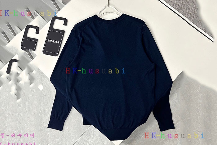 NEW 프라다 니트 신상 P 589909