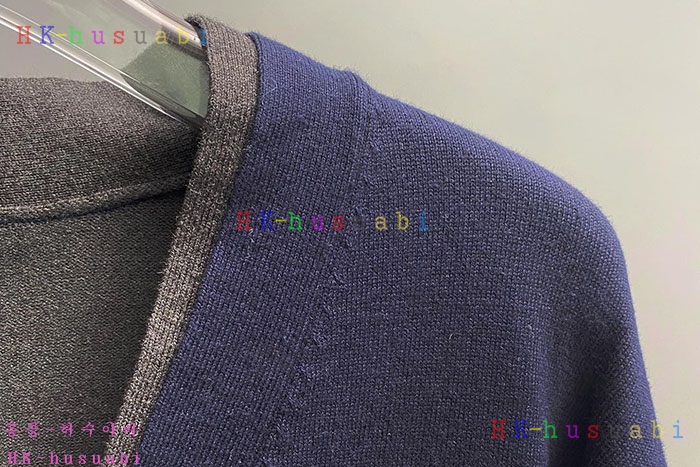 NEW 미우미우 가디건 신상 MU 417043