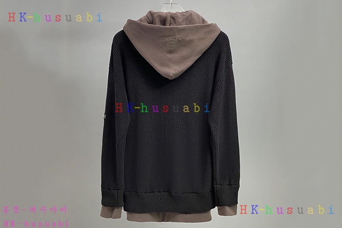 NEW 발렌시아가 니트 신상 B 857007