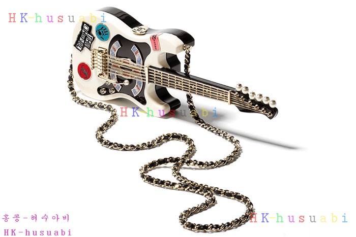 ★미러급★샤넬 GUITAR MINAUDIERE AS4955