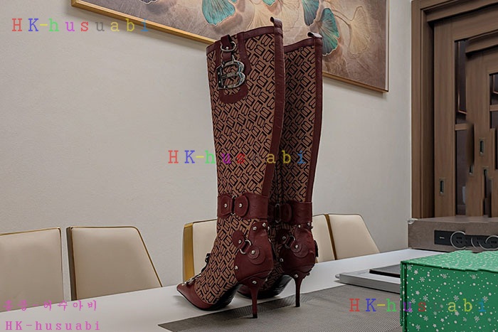 NEW 발렌시아가 부츠 신상 B 655403