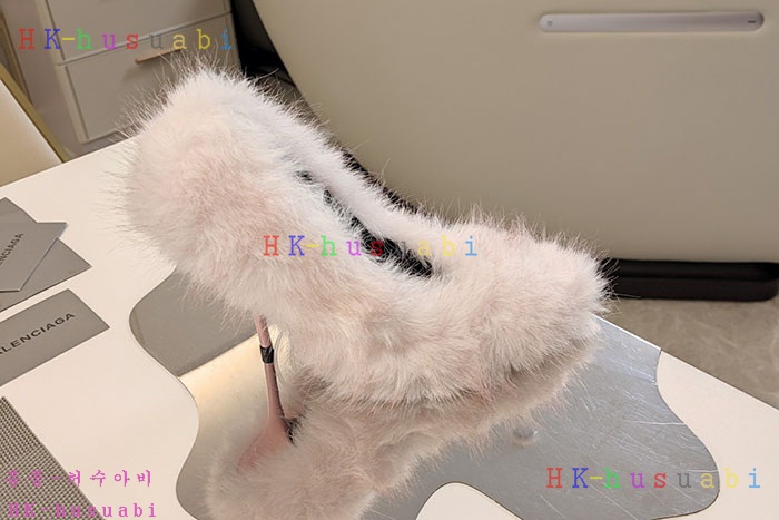 NEW 발렌시아가 신발 신상 B 655413
