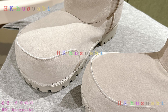 NEW 발렌시아가 부츠 신상 B 656603