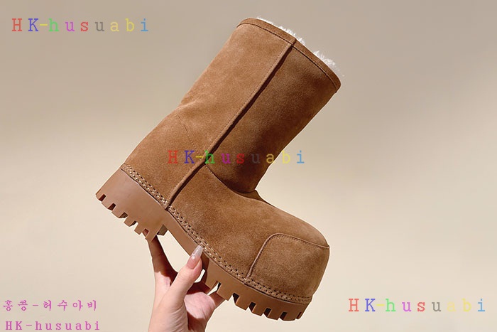 NEW 발렌시아가 부츠 신상 B 656605