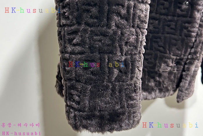 NEW 펜디 가죽자켓 신상 FD 411703