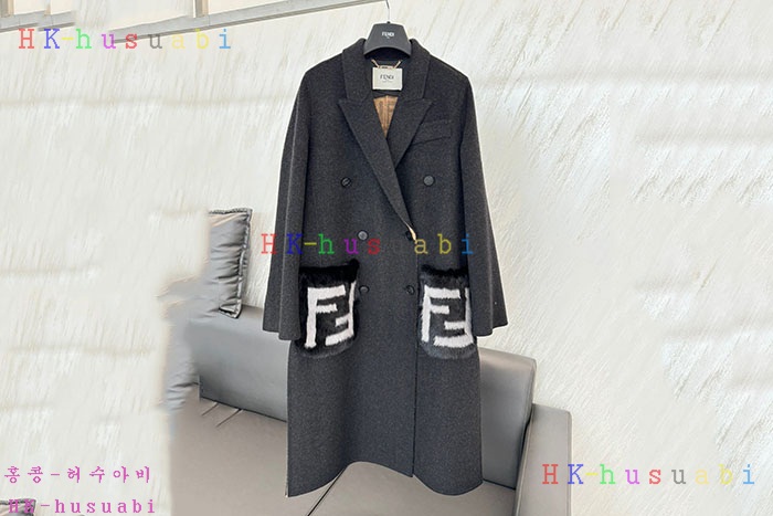 NEW 펜디 가죽코트 신상 FD 411704