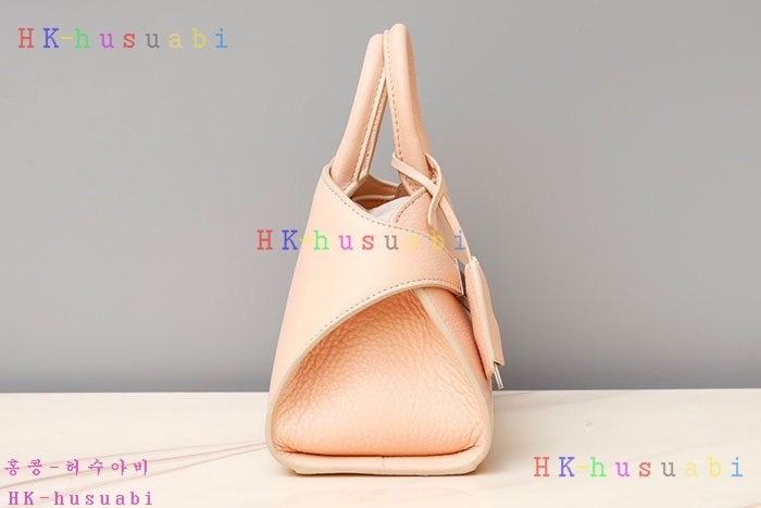 ★미러급★페라가모 허그 미니백  215975-3