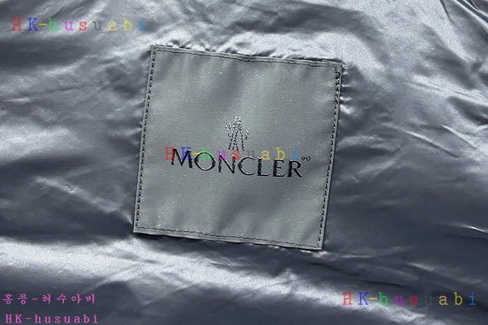 NEW 몽클레어  패딩조끼 신상 M 2070401