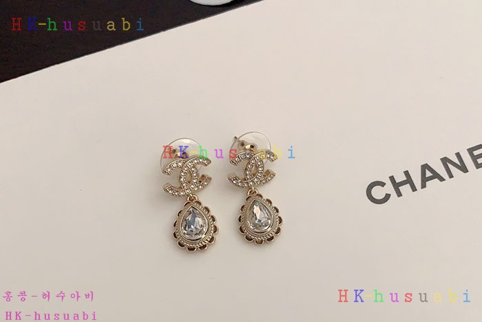 NEW 샤넬 귀걸이 신상 C 288716