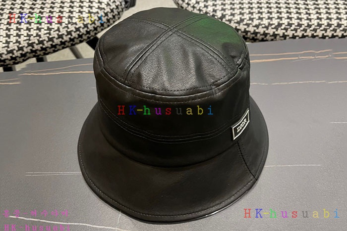 NEW 디올 모자 신상 DR 571402