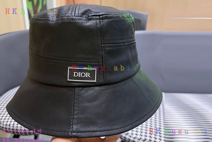 NEW 디올 모자 신상 DR 571402