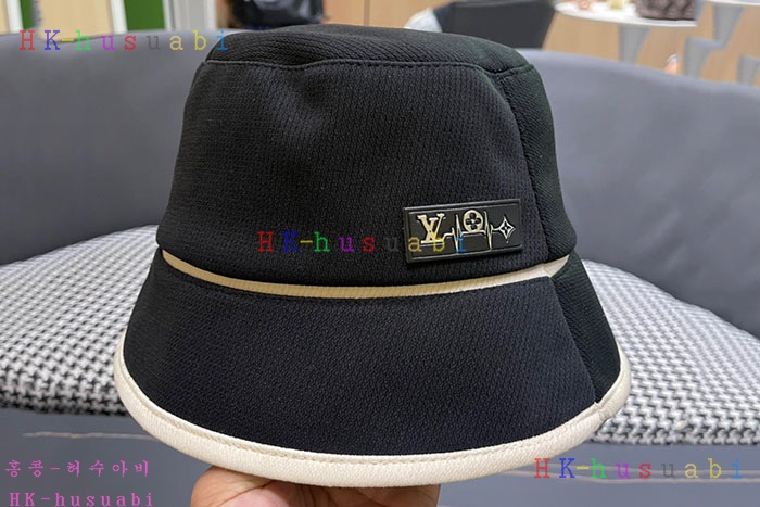 NEW 루이비통 모자  신상 LV  9670020