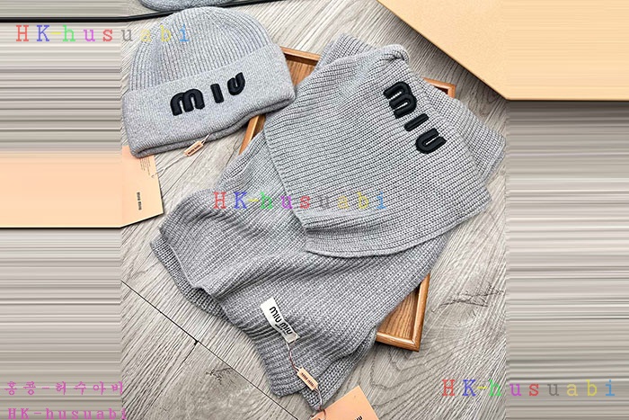NEW 미우미우 모자 머플러 신상 MU 4788024
