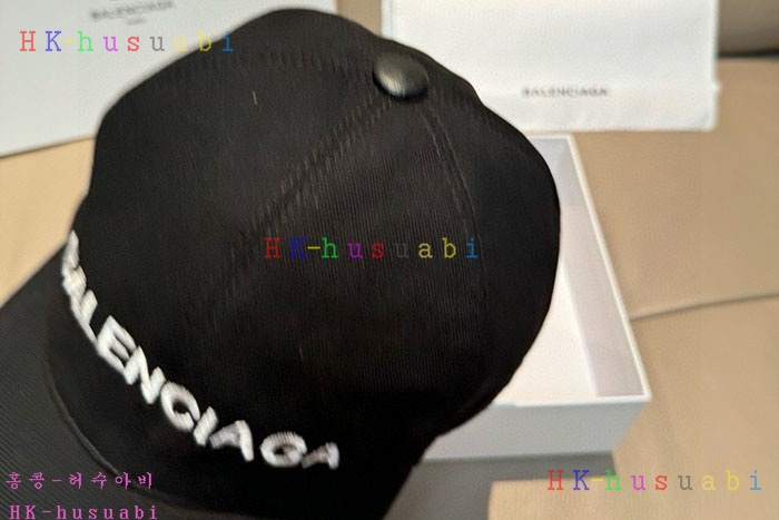 NEW 발렌시아가 모자 신상 B 9570401