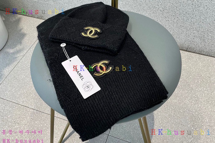 NEW 샤넬 모자 머플러셋트  신상 C 774723