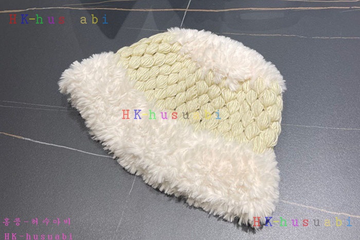 NEW 셀린느 모자 신상 C 994404