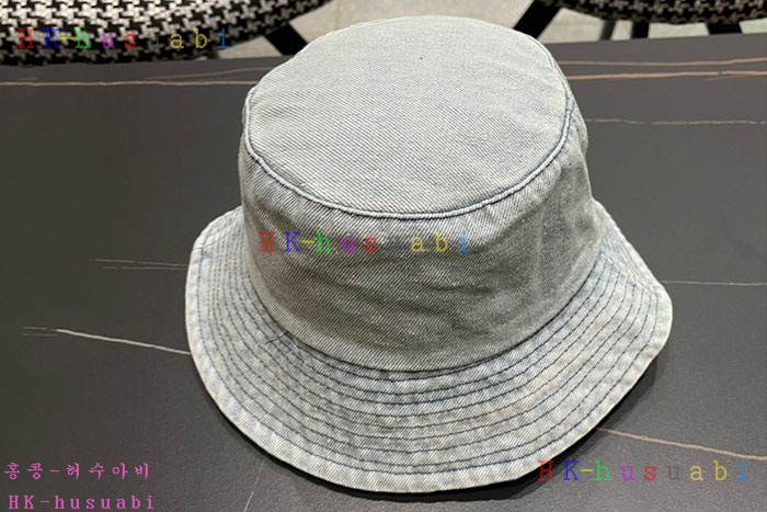 NEW 프라다 모자 신상 P  5542220