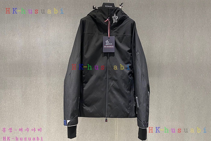 NEW 몽클레어 패딩 신상 M 3654439