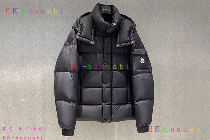 NEW 몽클레어 패딩 신상 M 3654470