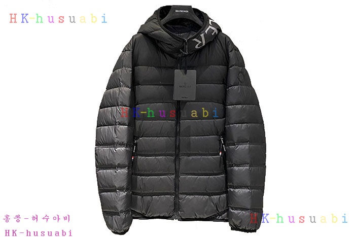 NEW 몽클레어 패딩 신상 M 3654461