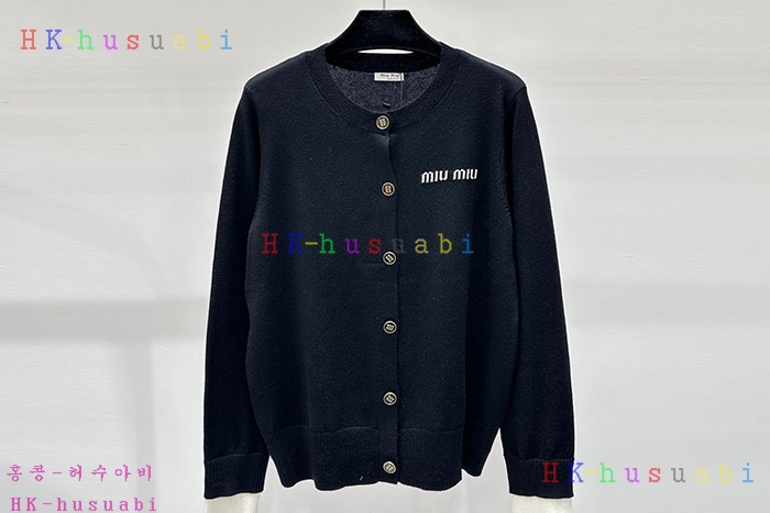 NEW 미우미우 가디건 신상   M 3114015