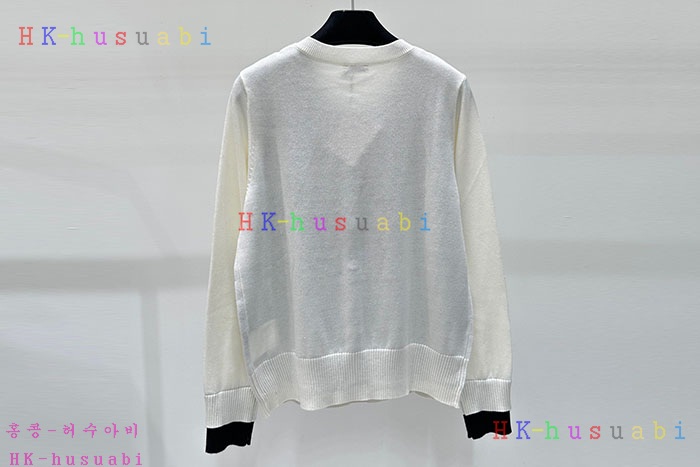 NEW 미우미우 가디건 신상   M 3114015