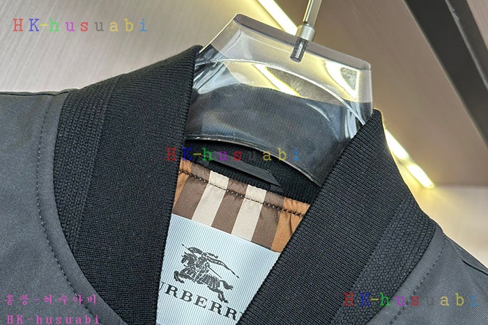 NEW 버버리 자켓  신상 B 70444015