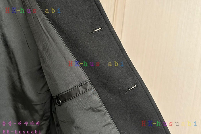 NEW 버버리 자켓  신상 B 70444016