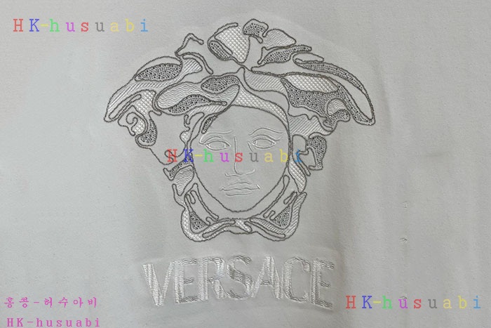 NEW 베르사체 긴팔티 신상 V 6933500