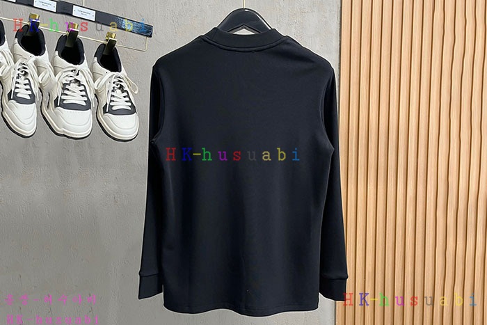 NEW 에르메스 긴팔티 신상 H 114883