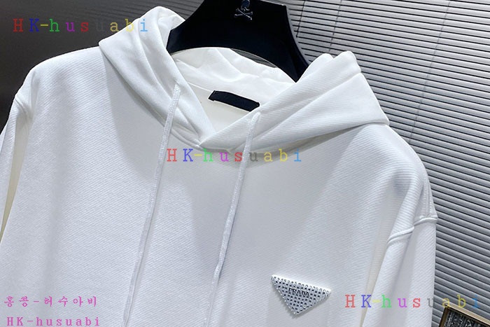 NEW 프라다 후드티 신상 P 4475034