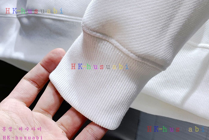 NEW 프라다 후드티 신상 P 4475034