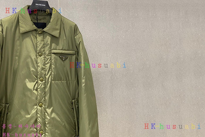 NEW 프라다 솜자켓 신상 P 4475022