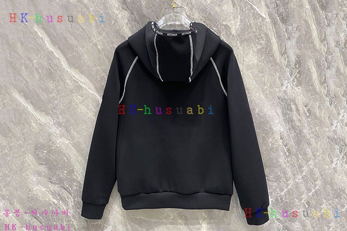 NEW 몽클레어 자켓 신상 M 748049