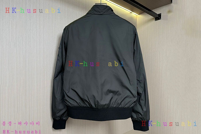 NEW 몽클레어 패딩자켓 신상 M 748058