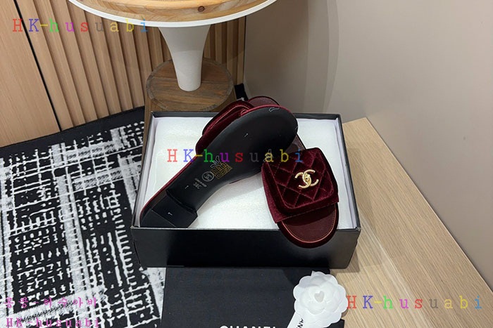 NEW 샤넬 샌들 신상 C 228115