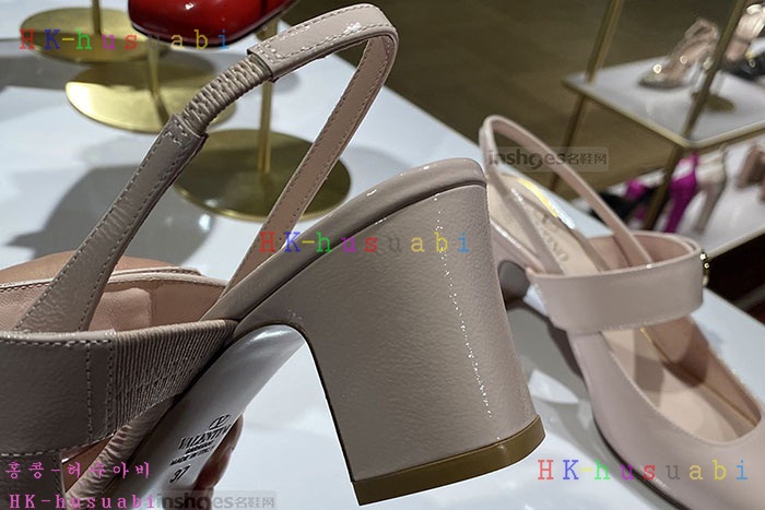 NEW 발렌티노 샌들 신상 V 4166801