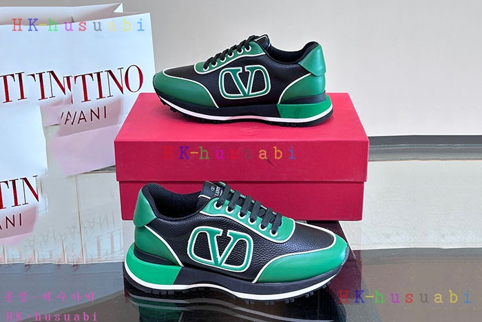 NEW 발렌티노 스니커즈 신상 V 558002