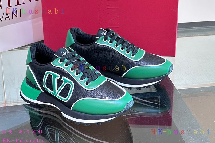 NEW 발렌티노 스니커즈 신상 V 558002